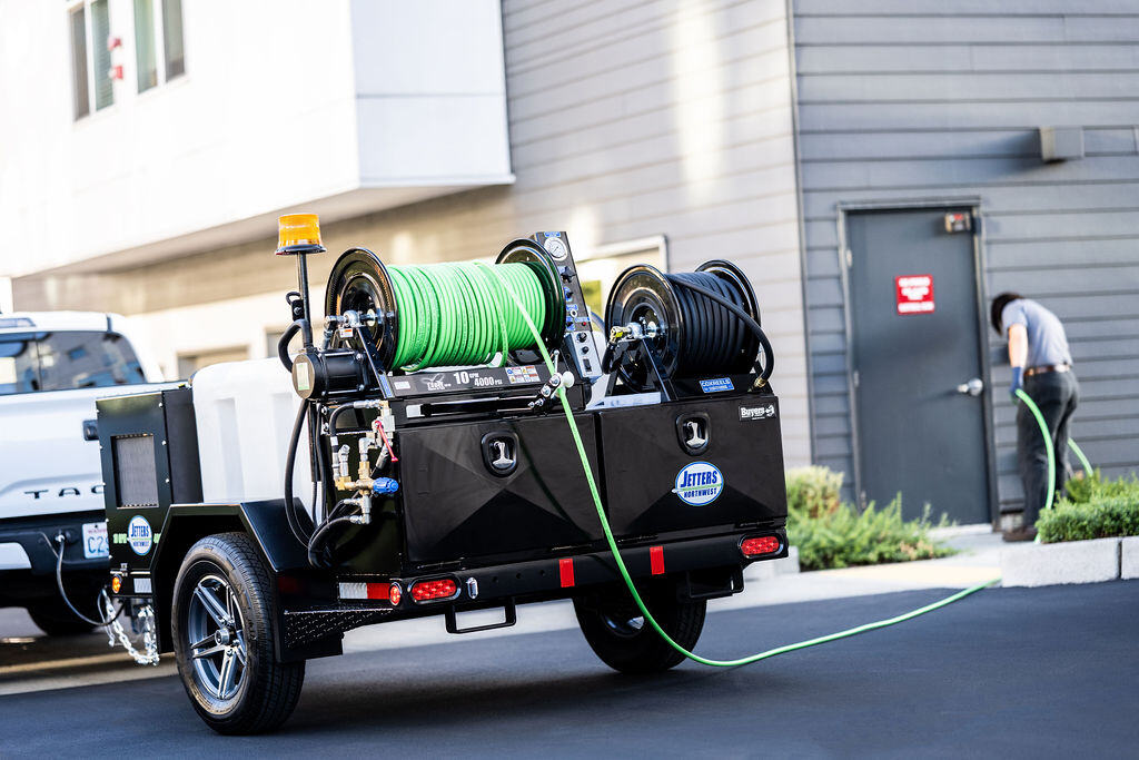 EAGLE 200 Trailer Jetters, 10-12 GPM | 3000 - 4000 PSI