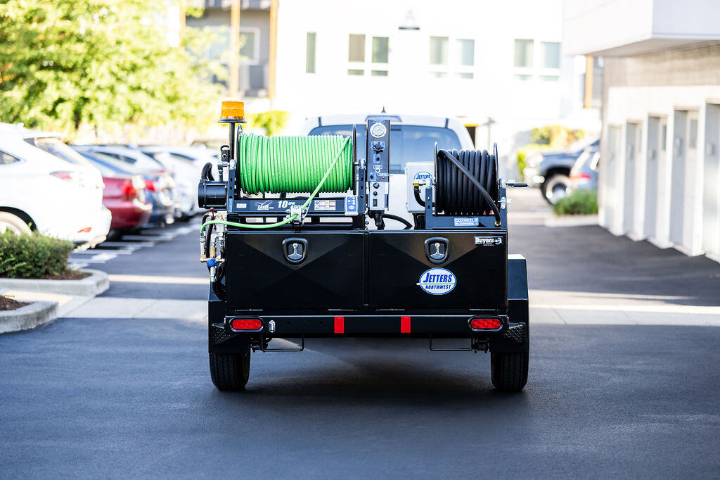EAGLE 200 Trailer Jetters, 10-12 GPM | 3000 - 4000 PSI